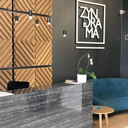 Zyndrama River View Apartment *